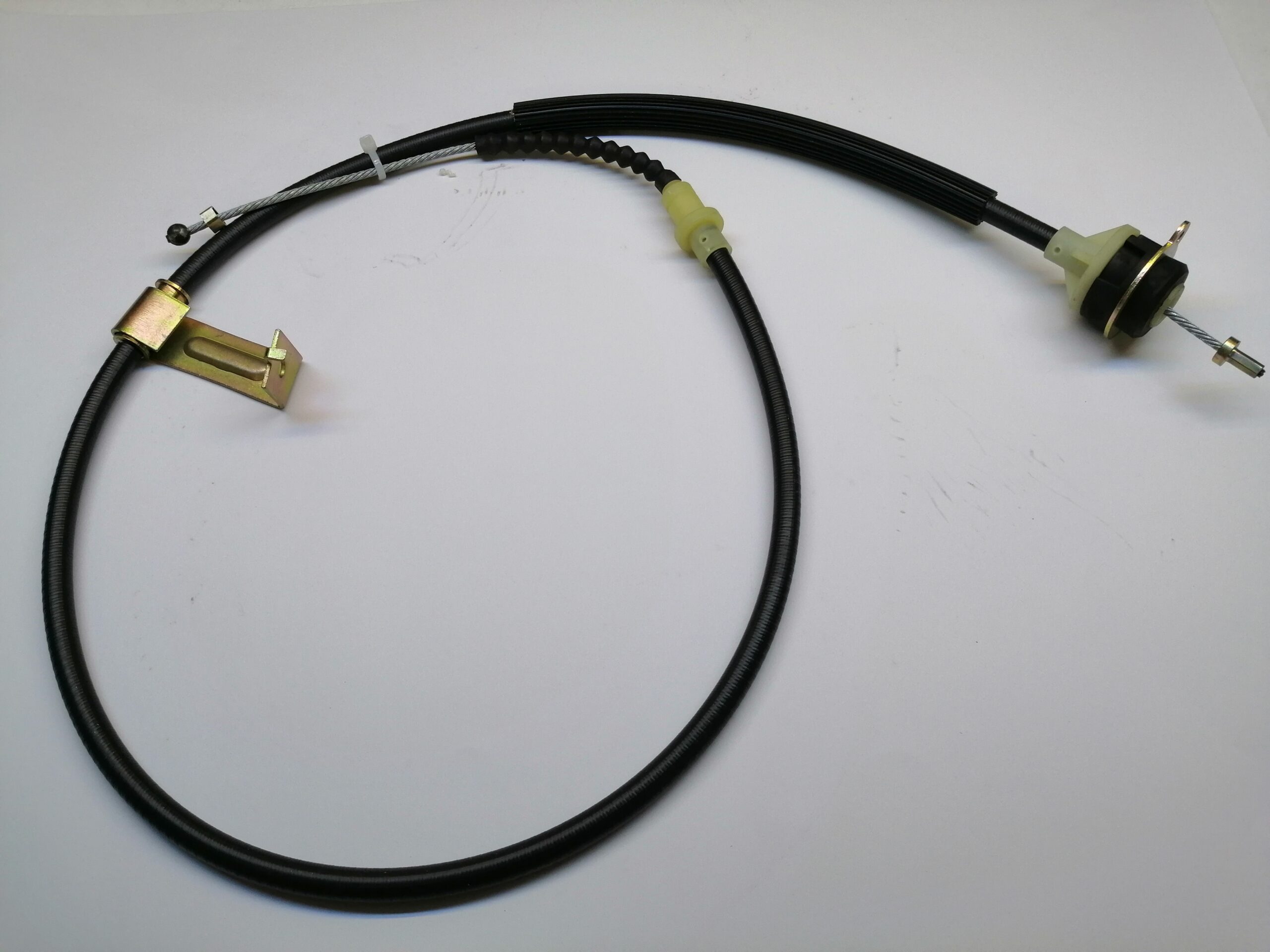 Chicote Clutch Ford Mustang $ 899